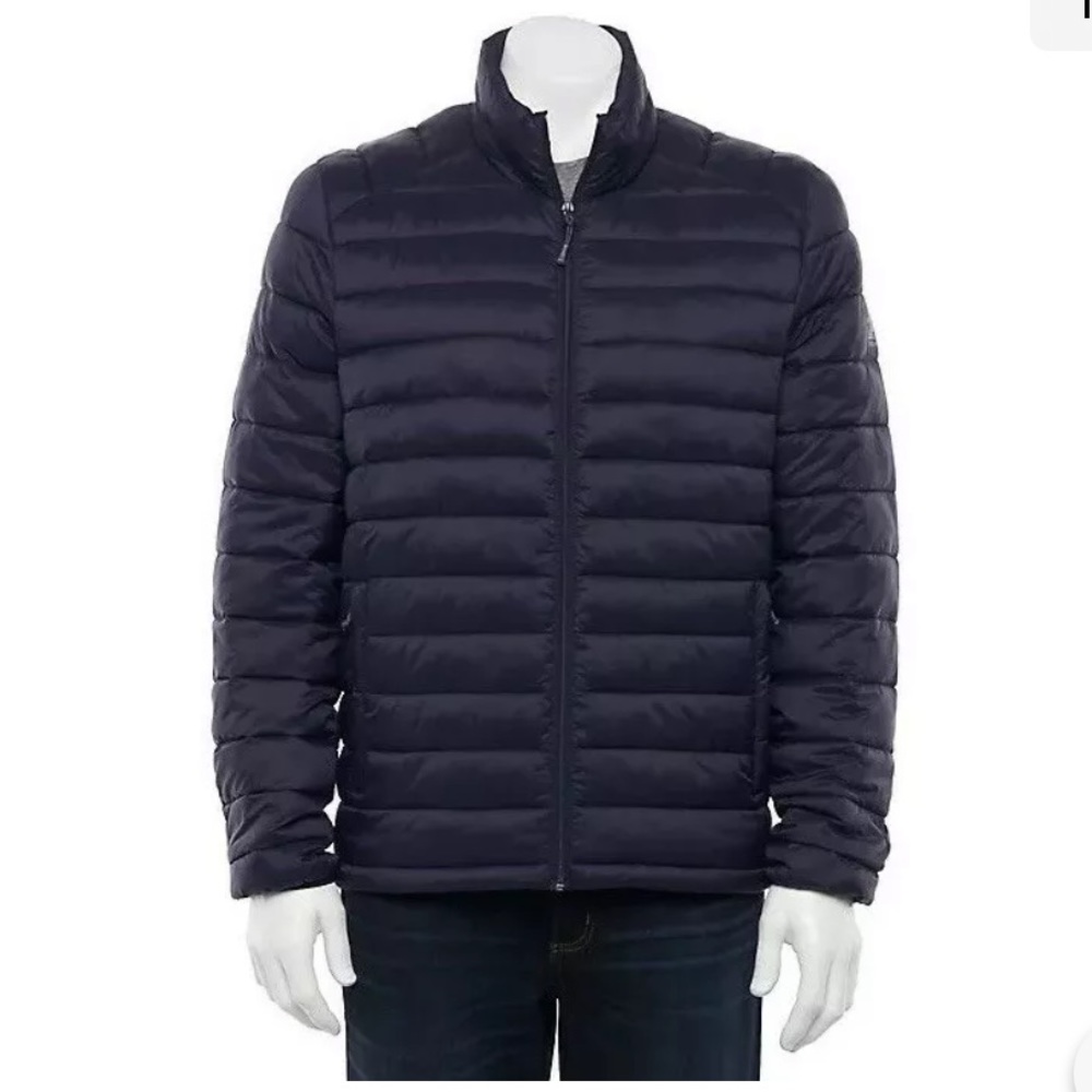 Men's 👕💙
ZeroXposur Lightweight Quilted Puffer Jacket.
Size: Extra Large